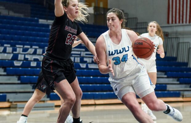 WWU Vikings Center Carley Zaragoza
